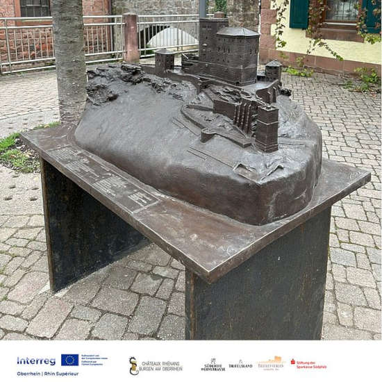 Tastmodell der Burg Trifels (Foto: Südliche Weinstrasse e.V.)