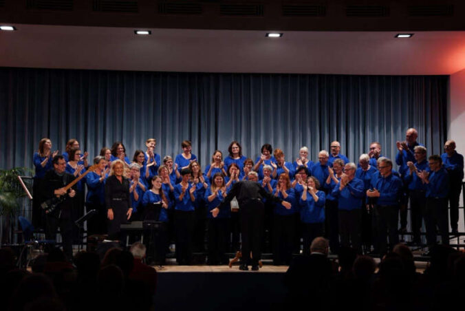Voices mit Band (Foto: MGV Frohsinn 1887 Rödersheim/Rouven Buck)