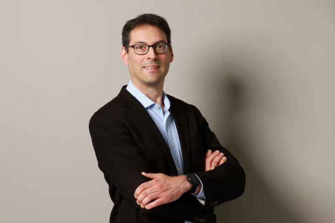 Artur Widera ist Professor für Experimentalphysik (Foto: RPTU/Koziel)