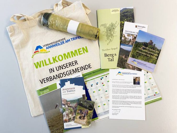 Informationstasche (Foto: VG Annweiler am Trifels)