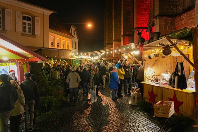 Märchenhafter Adventsmarkt 2025 (Foto: Holger Knecht)