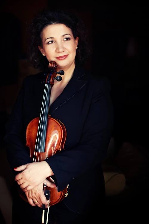 Ervis Gega ist die künstlerische Leiterin der Villa Musica Rheinland-Pfalz. (Quelle: Armand Sallabanda Photography)