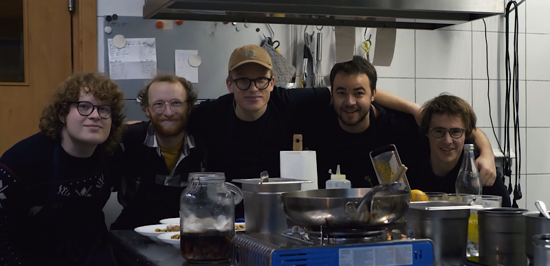 Küchenteam (Foto: Netts Weinbar)