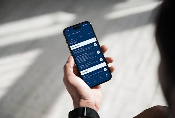 Tickets – vom Luftlinientarif über Einzelfahrschein und Tages-Ticket bis hin zum Deutschlandticket – können über die myVRN-App erworben werden. (Foto: VRN GmbH)