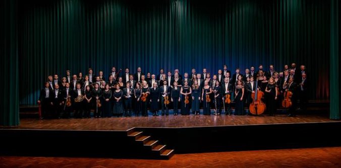 Deutsche Staatsphilharmonie Rheinland-Pfalz (Foto: Felix Broede)