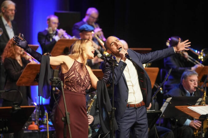 Sarah Heinz und Simon Siener (Foto: Holger Knecht)