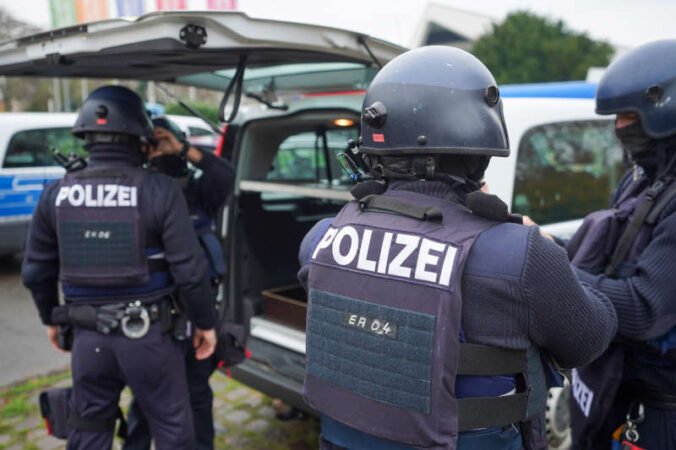 Symbolbild Polizei (Foto: Holger Knecht)