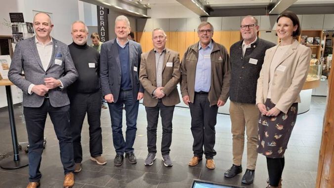 Vertreter des Vereins (Quelle: Stadtverwaltung Neustadt)