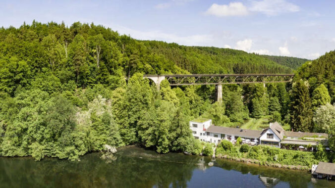 Eiswoogbrücke (Foto: Knut Pflaumer / Pfalz-Touristik e.V.)