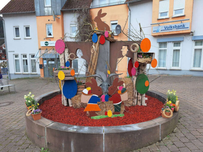 Lambrechter Osterbrunnen 2026 (Foto: FWG & friends)