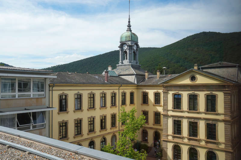 Das Leibniz-Gymnasium in Neustadt an der Weinstraße (Foto: Holger Knecht)