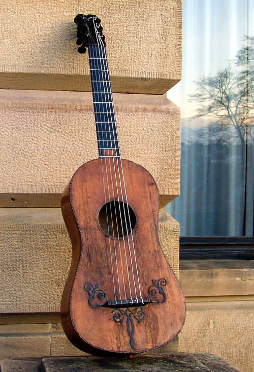 Geib-Gitarre (Foto: Stadtmuseum Neustadt an der Weinstraße)