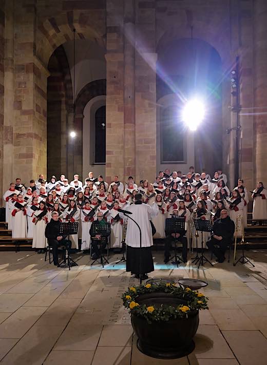 Die musikalische Gestaltung der Osternacht (Foto: Klaus Landry)