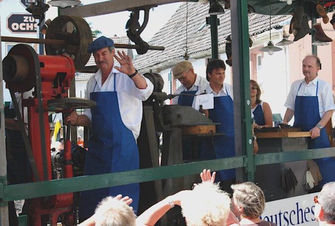 Rollende Schuhfabrik (Foto: Franz-Josef Schächter)