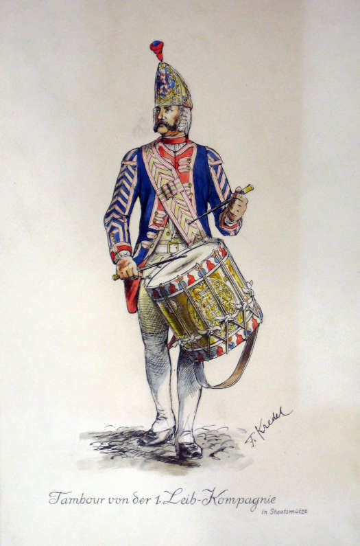 Fritz Kredel, einer der bedeutendsten Buchillustratoren des 20. Jahrhunderts, hat die landgräfliche Infanterie in Zeichnungen festgehalten – etwa hier den Tambour der 1. Leibkompagnie. (Foto: Sammlung Stadtarchiv Pirmasens)