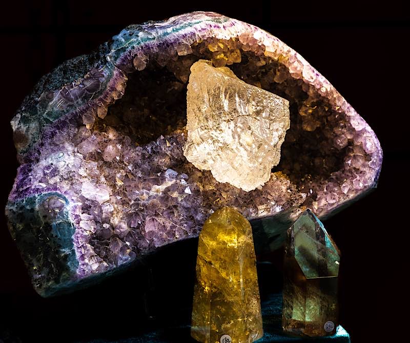 Amethystdruse (Foto: MMS – Mineralientage Mark Schneider)