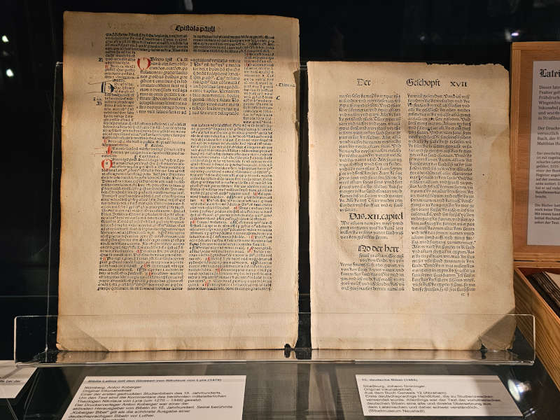 Inkunabeln im Bibelmuseum Neustadt (Foto: Bibelmuseum Neustadt)