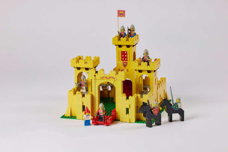 „MOC“ (My Own Creation), gestaltet von Lauter Steine e.V. aus Kaiserslautern. (Bildnachweis: Leihgeber: Martin Schild Historisches Museum der Pfalz Speyer, Foto: Hans-Georg Merkel)