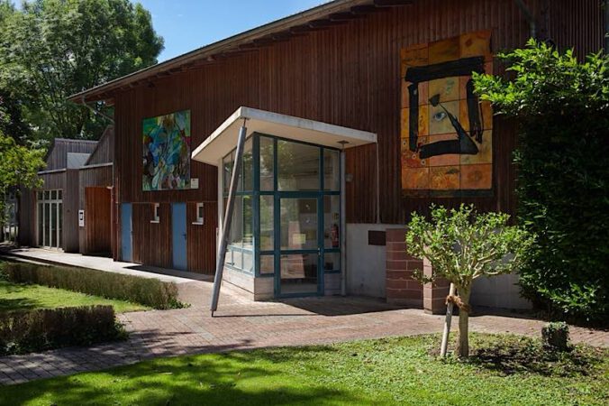 Das Gerhard-Weber-Haus im Park der Villa Wieser. (Foto: Harald Baumeister)