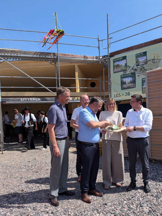 Richtfest Sportpavillon (Foto: LGS 2028)