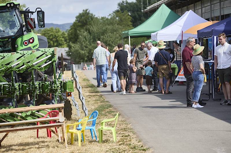 Landwirtschaft hautnah erleben für Groß und Klein – das stand beim Tag der offenen Tür auf dem Hofgut Neumühle im Mittelpunkt (Foto: Thomas Brenner)