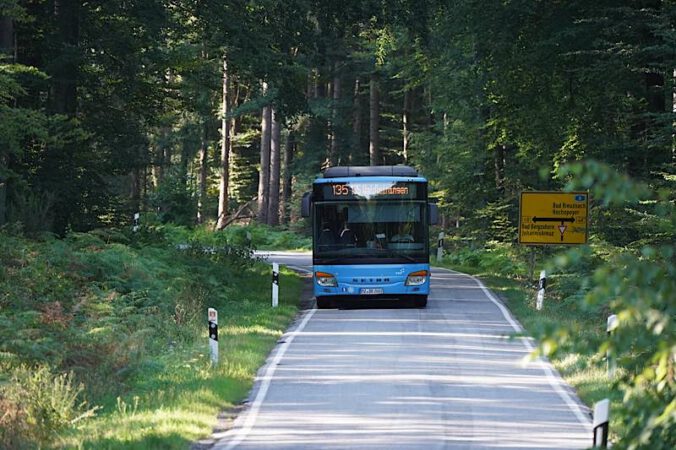 Symbolbild Bus (Foto: Holger Knecht)