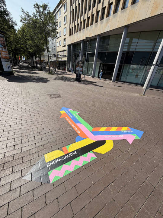 Wegeleitsystem (Foto: LUKOM)