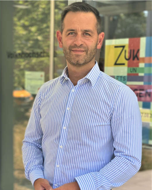 Stanislaw Bayer, Leiter der VHS Pirmasens (Quelle: Stadt Pirmasens)