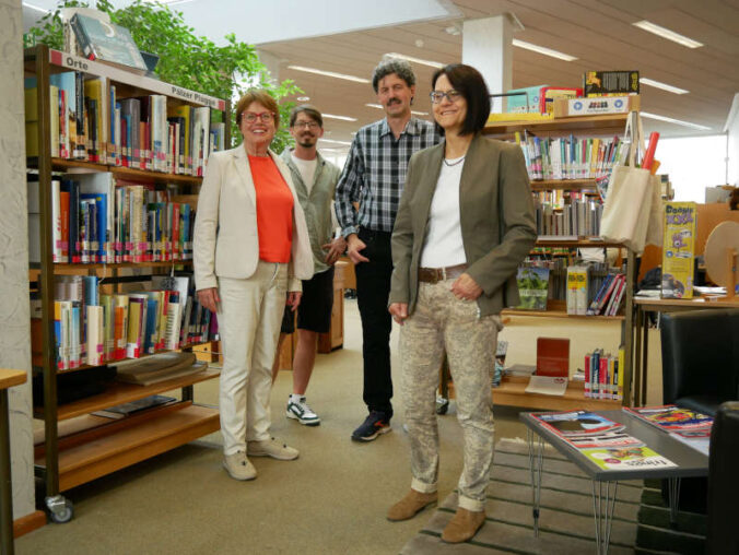 Der Vorstand des neuen Fördervereins der Pfalzbibliothek (Foto: Bezirksverband Pfalz)