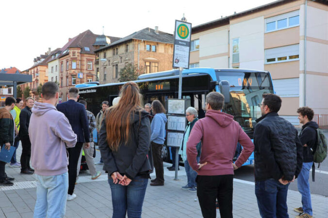 Für die Mitglieder des Ausschusses für Mobilität und ÖPNV der Stadt Landau stand jetzt ein etwas anderer Sitzungstermin auf dem Programm! (Quelle: Stadt Landau)