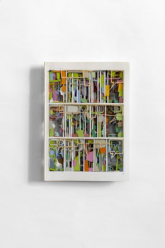 André Wischnewski, Construct / scene - edition, 2026, Messerschnitt, Comicheft, Stahlnägel, 30 × 21,5 cm (Foto: André Wischnewski)
