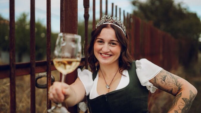 Emmy I. ist die neue Landauer Weinprinzessin. (Quelle: www.powpau.de)